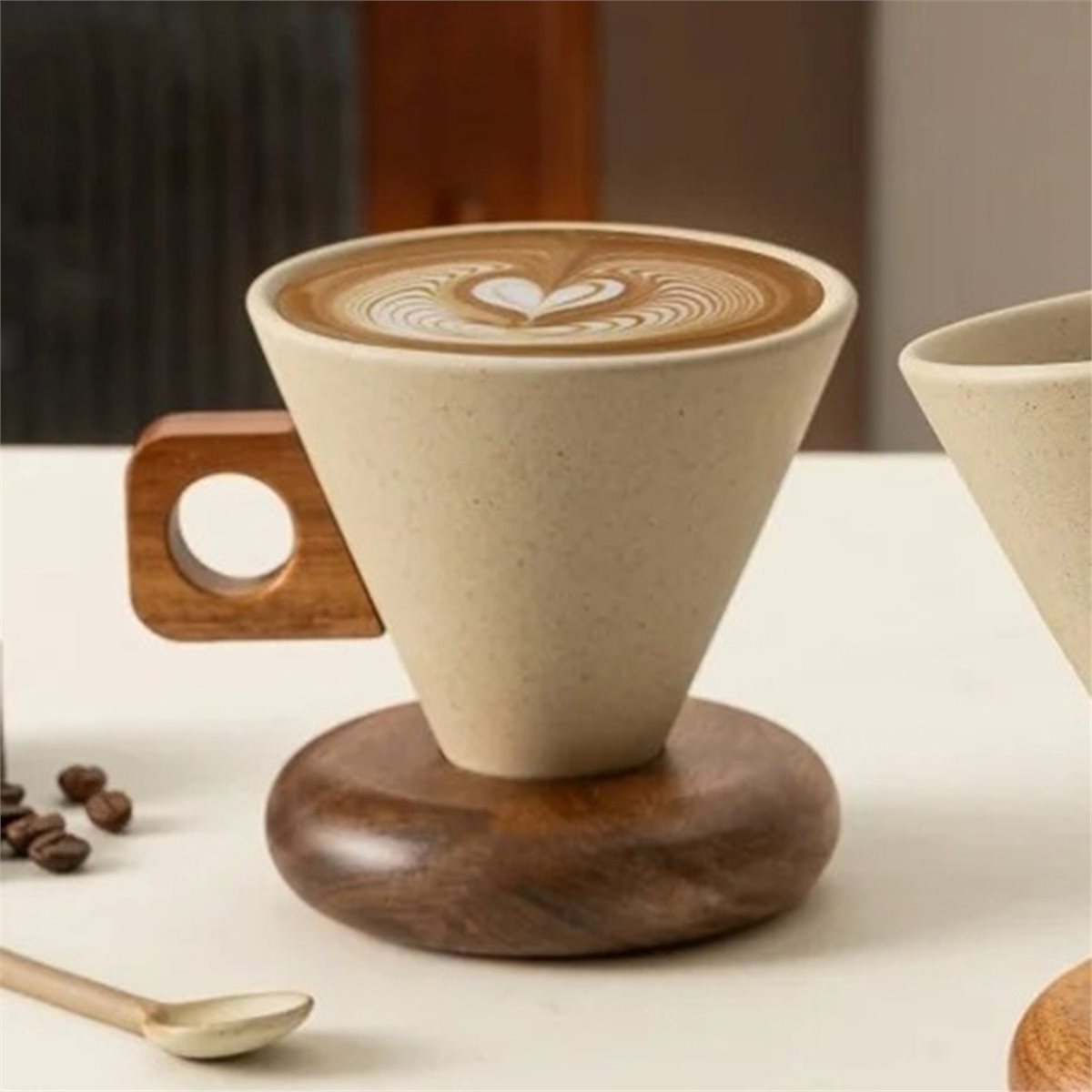 세라믹 커피컵 & 나무 받침 스푼 세트 레트로 커피 머 - Coffee&Tea House Menu 리뷰 및 가격